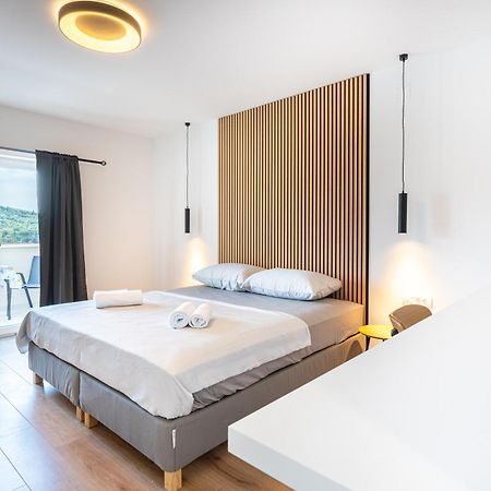 Apartments & Rooms Klemenc 茨雷斯 外观 照片